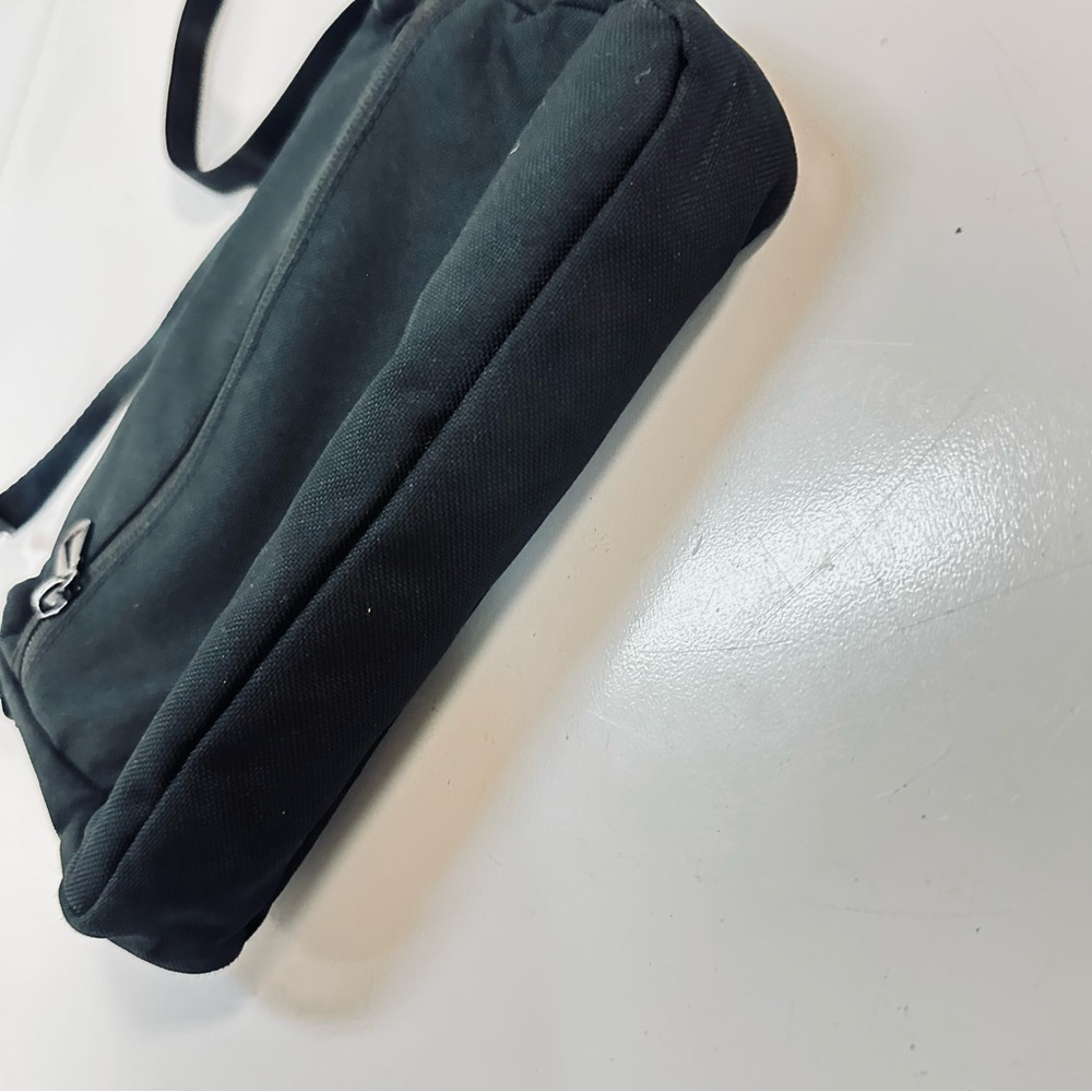 Nike Sportswear Futura Logo Crossbody Bag in Black - Picture 9 of 11
